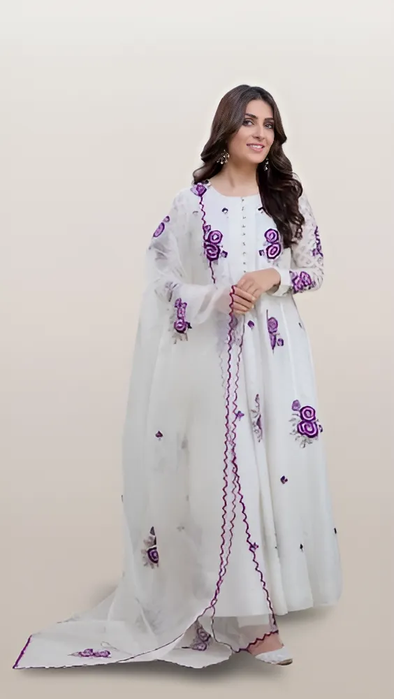 Beachtree luxury  Lawn with Chiffon Emb Dopatta